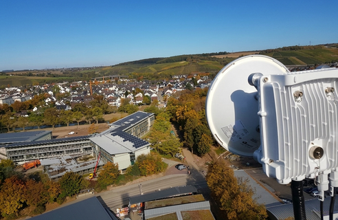 Internetanbindung von 13 Schulen im Kreis Ahrweiler