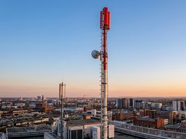 Vorschaubild für Referenzprojekt: Krisensichere TETRA-Anbindung für den ÖPNV