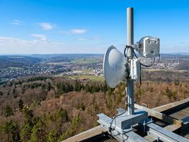 Vorschaubild für Referenzprojekt: Standortkoppelung über die „Lange Sicht“ – 10 GBit/s für Produktion und Logistik