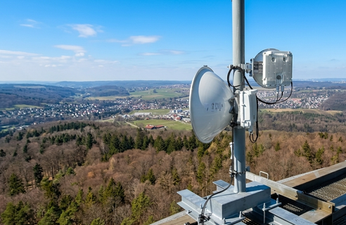 Standortkoppelung über die „Lange Sicht“ – 10 GBit/s für Produktion und Logistik