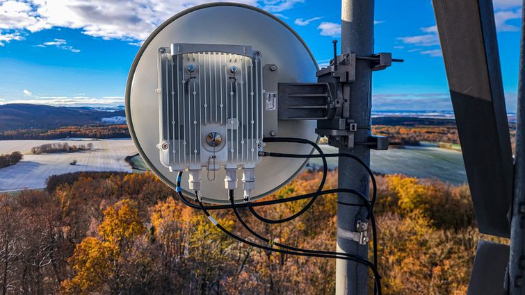 Aviat WTM-4800 Turminstallation