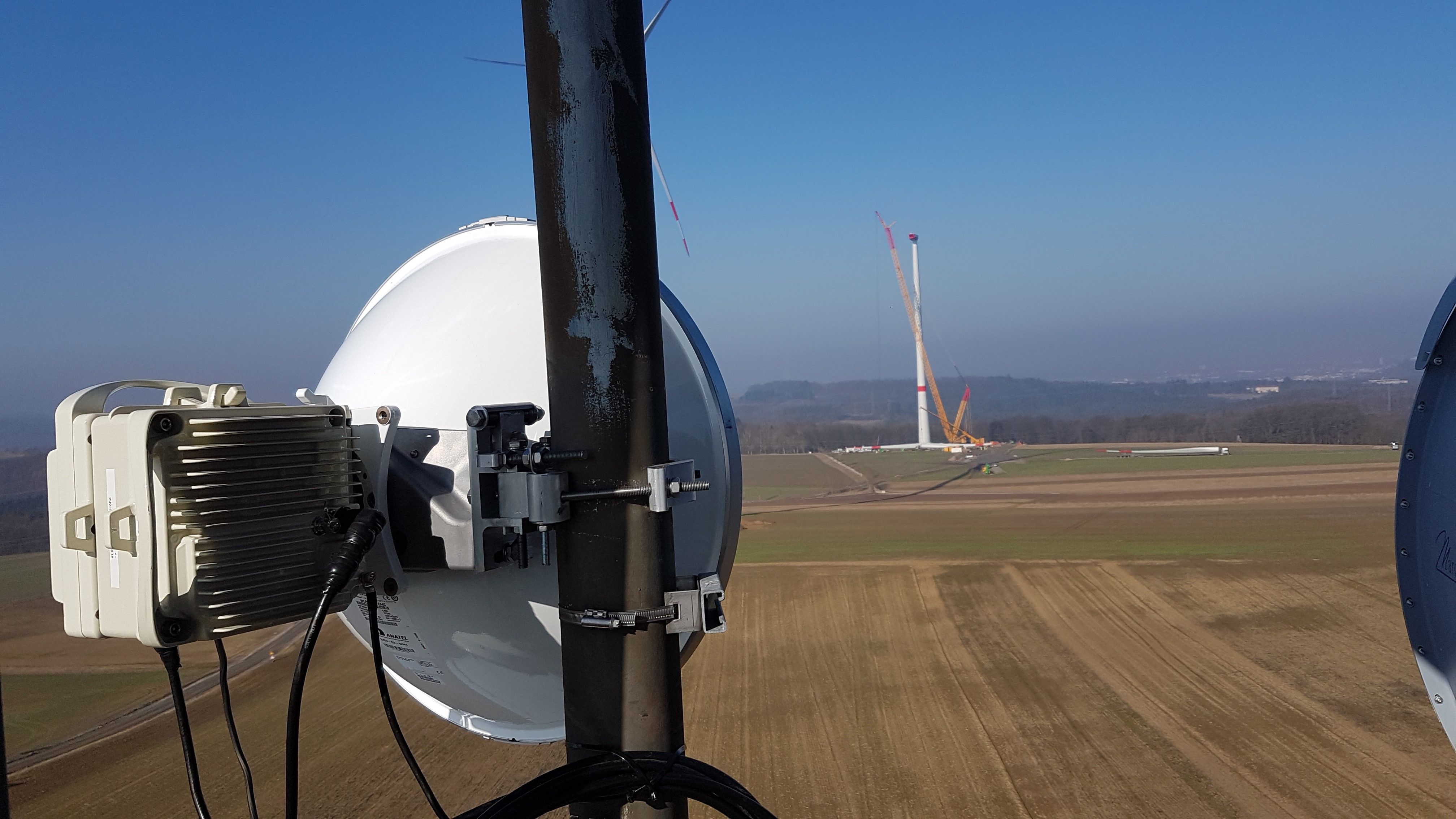 Low Latency Richtfunkantenne in 120m Höhe