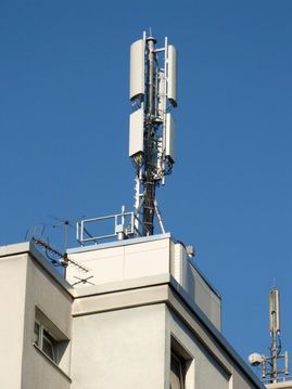 Montage Tetra Funkantennen