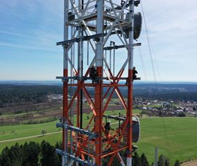 Zertifizierter Stahlbau am Funkmast in 110m Höhe